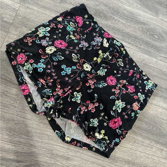 torrid Pants - Stretchy Torrid Shorts